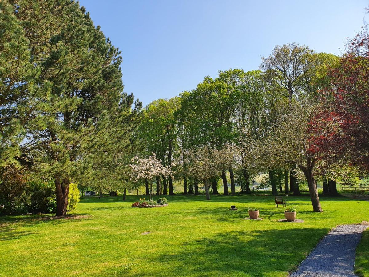 Domaine De Houtteville - - Omaha Normandy *